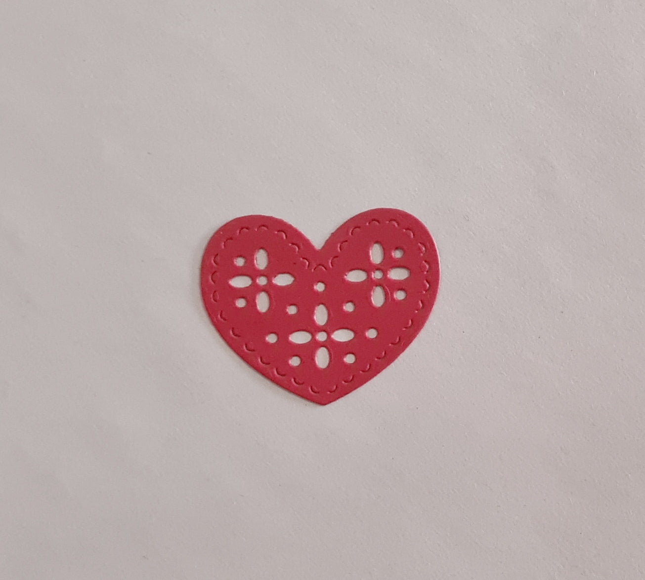 Découpe coeur noel scandinave