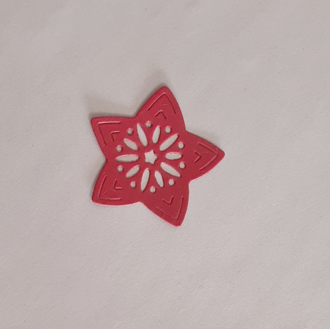 Découpe coeur  noel scandinave