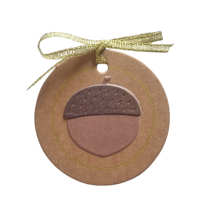 Embellissement étiquette ronde noisette